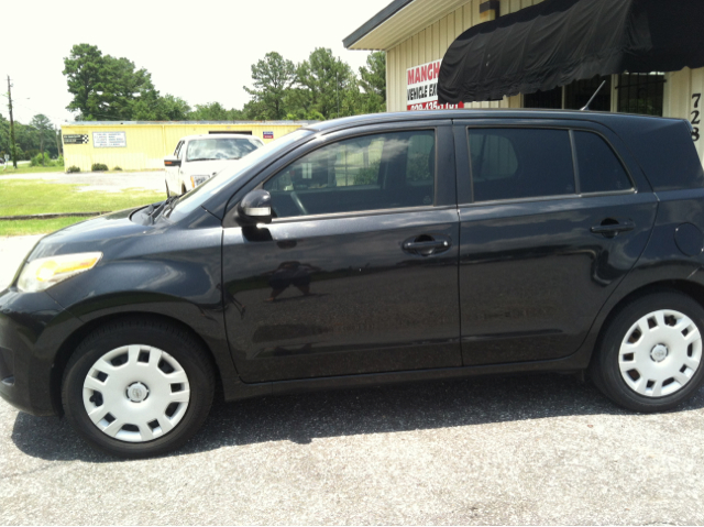 2008 Scion xD 1500 LS Ext. Cab Sportside