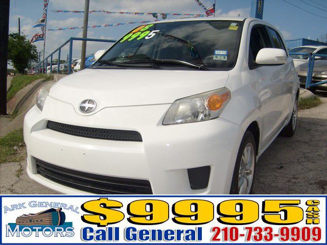 2008 Scion xD 1500 LS Ext. Cab Sportside