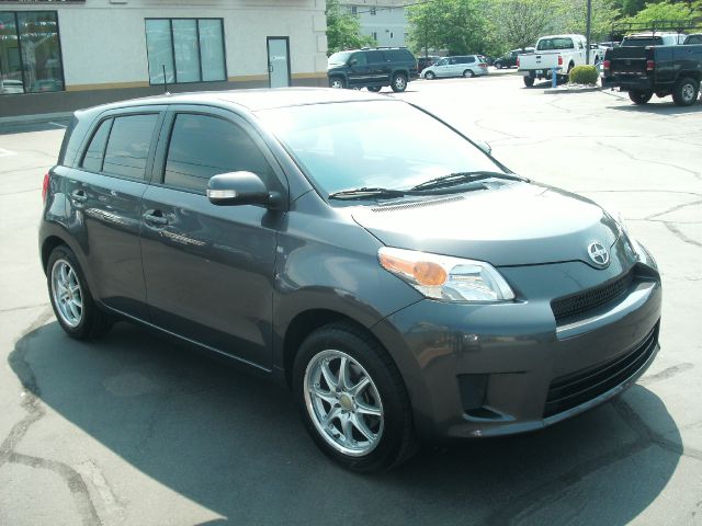 2009 Scion xD Unknown