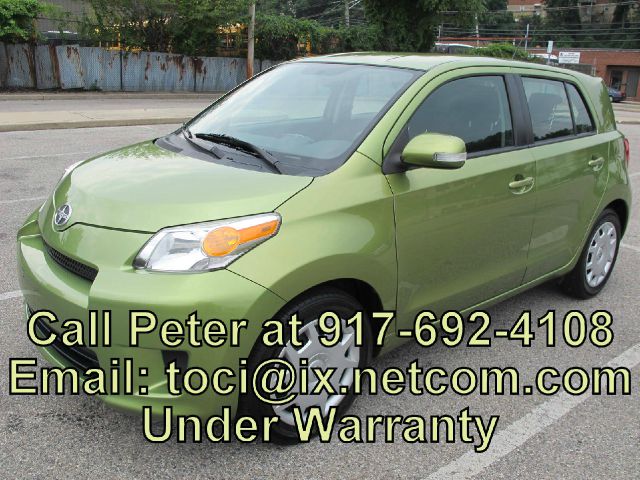 2009 Scion xD 4dr Sdn GLX V6 Auto