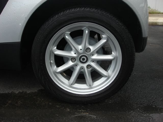 2009 Smart fortwo SXT 4x4