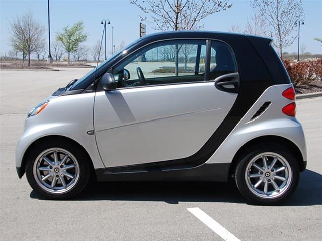 2010 Smart fortwo 4dr Sdn V6 RWD W/1sc