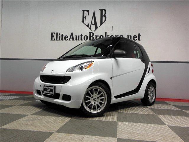 2011 Smart fortwo ST Lone Star Edition