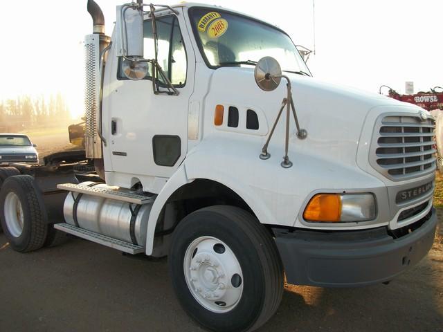 2003 Sterling 827 4x2 Limited