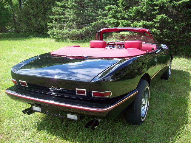 1988 Studebaker Avanti Base