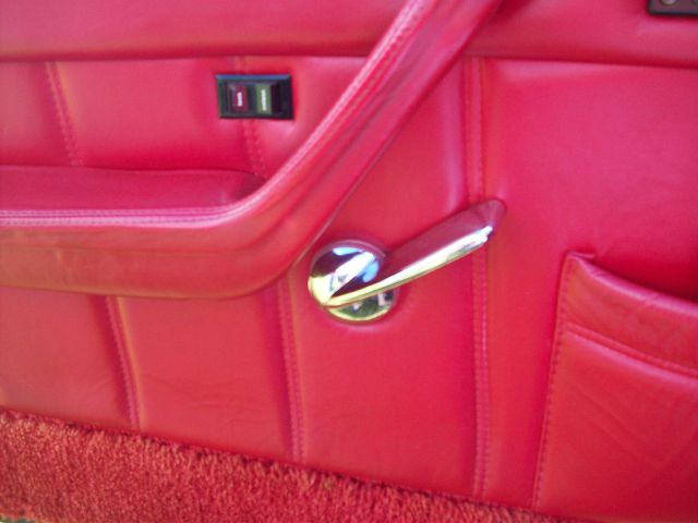 1988 Studebaker Avanti Base