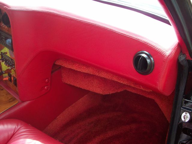 1988 Studebaker Avanti Base