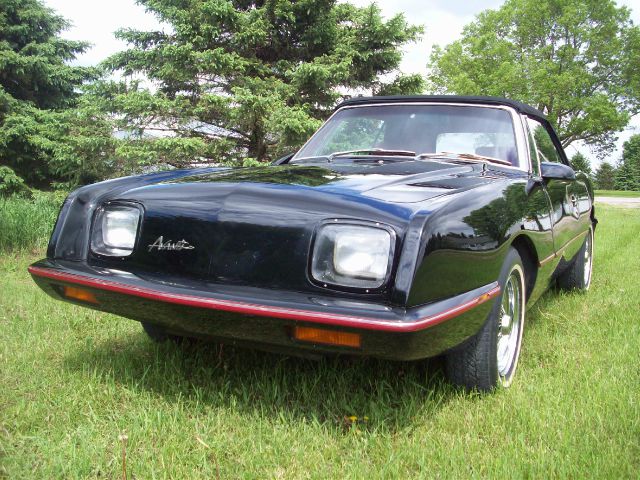 1988 Studebaker Avanti Base