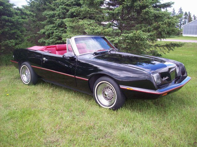 1988 Studebaker Avanti Base