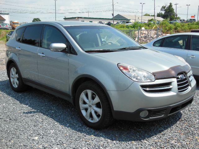 2006 Subaru B9 Tribeca 5d Hatchback