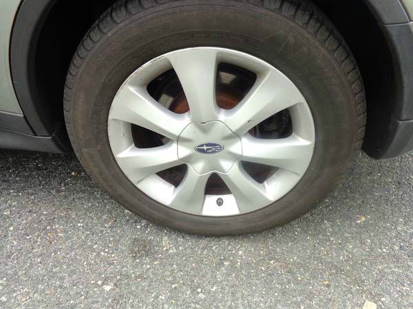 2006 Subaru B9 Tribeca 5d Hatchback