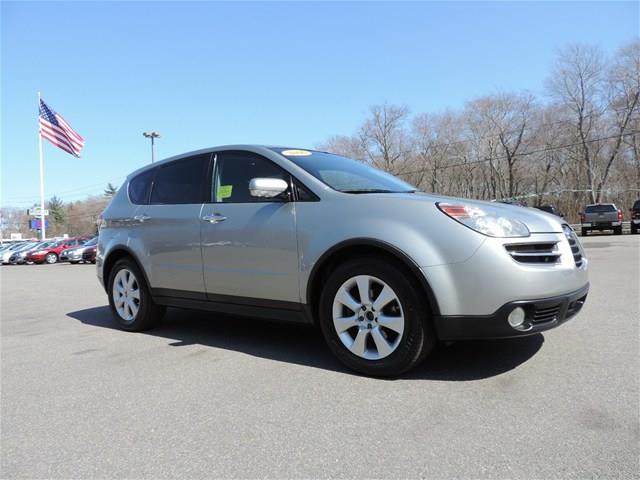 2006 Subaru B9 Tribeca 5d Hatchback