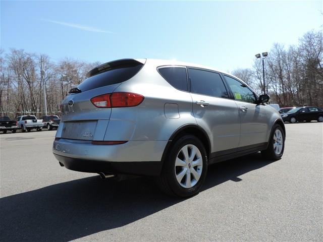 2006 Subaru B9 Tribeca 5d Hatchback