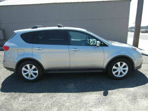 2006 Subaru B9 Tribeca 5d Hatchback