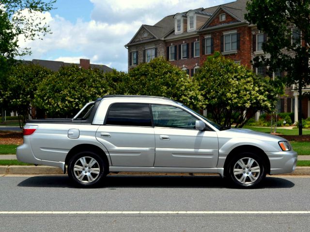2004 Subaru Baja L.T. 4-w.d. 5.3L