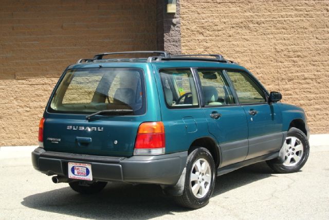 1998 Subaru Forester Lariat Crew Cab 4WD DRW