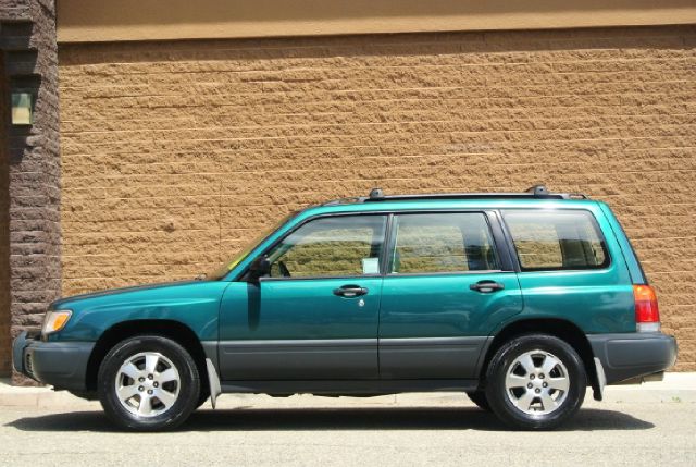 1998 Subaru Forester Lariat Crew Cab 4WD DRW