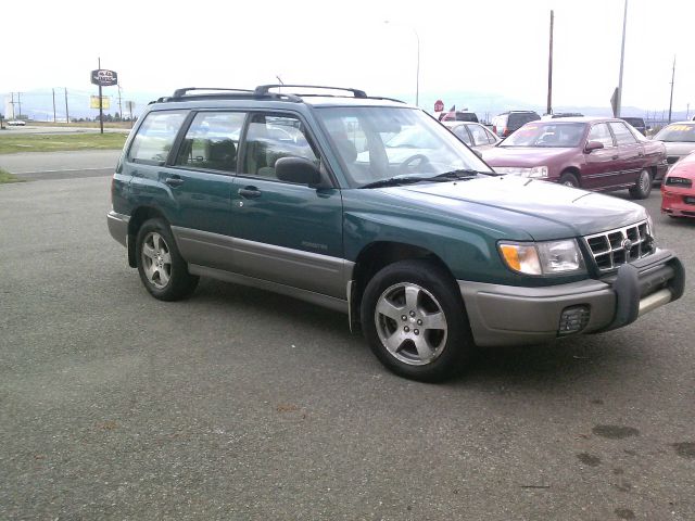 1999 Subaru Forester XR