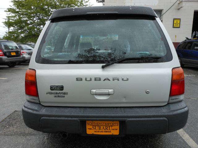 1999 Subaru Forester ESi