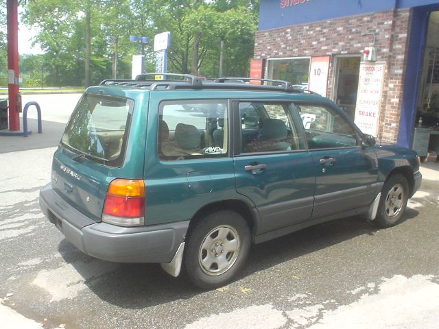 1999 Subaru Forester ESi