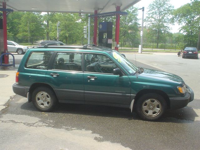 1999 Subaru Forester ESi