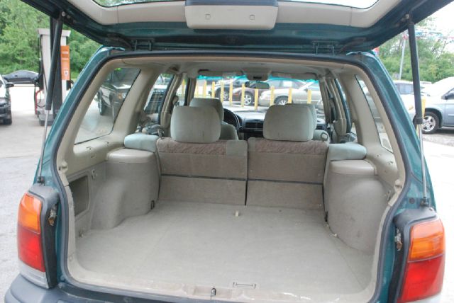2000 Subaru Forester ESi