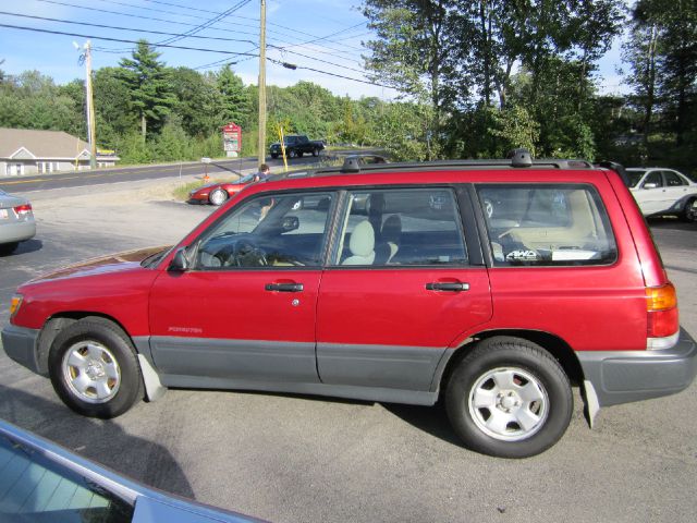 2000 Subaru Forester ESi