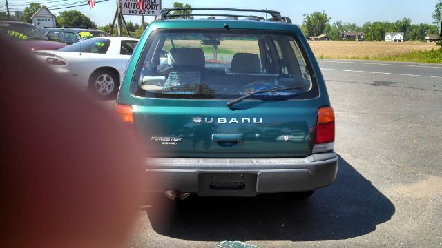 2000 Subaru Forester ESi