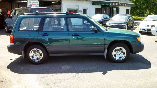 2000 Subaru Forester ESi