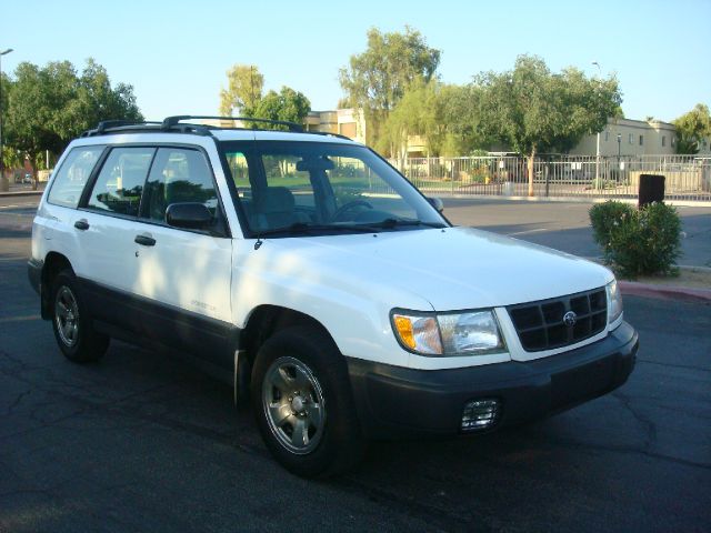 2000 Subaru Forester ESi