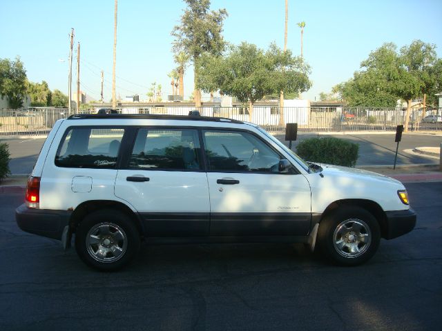 2000 Subaru Forester ESi