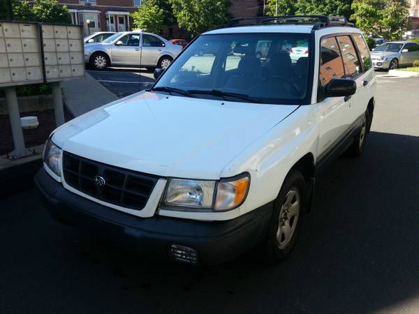 2000 Subaru Forester ESi