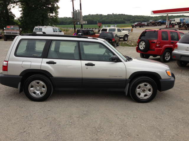 2001 Subaru Forester ESi