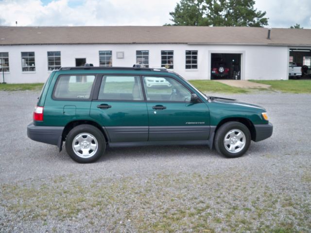 2001 Subaru Forester ESi