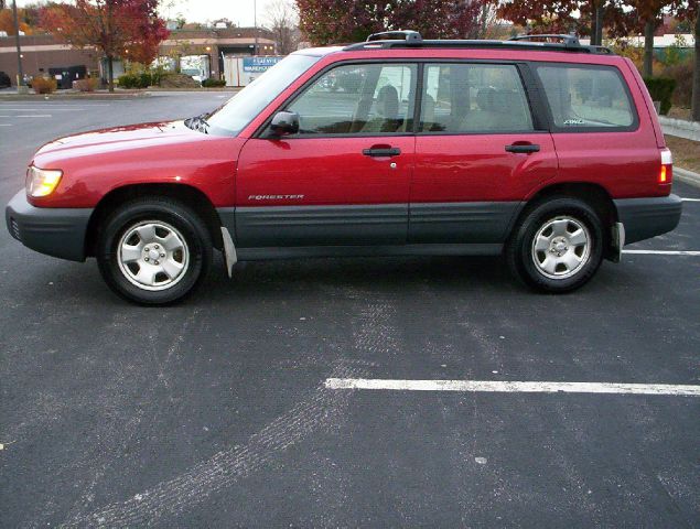 2001 Subaru Forester ESi