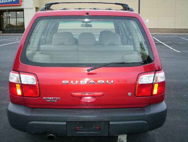 2001 Subaru Forester ESi