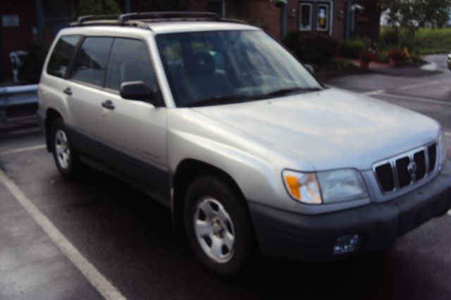 2001 Subaru Forester ESi