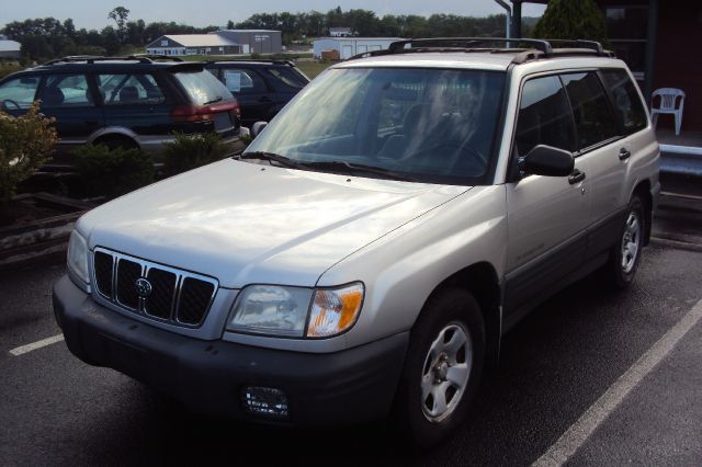 2001 Subaru Forester ESi
