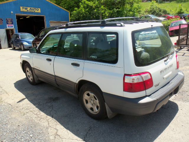 2001 Subaru Forester ESi