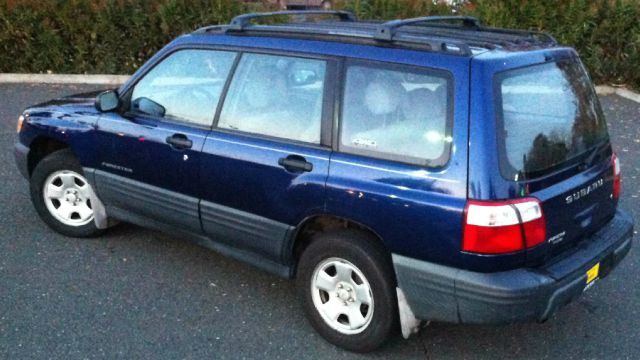 2001 Subaru Forester ESi
