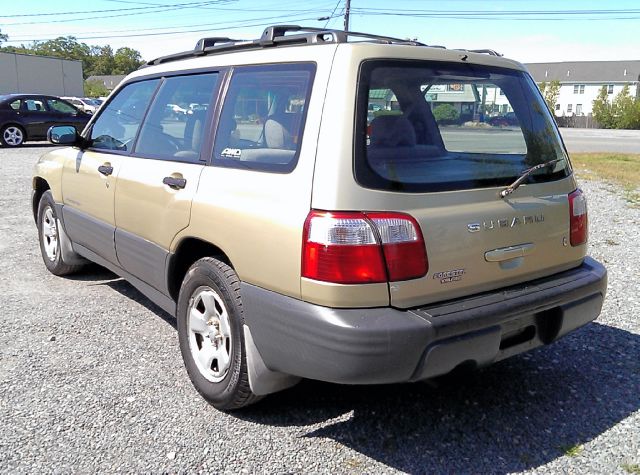 2001 Subaru Forester ESi