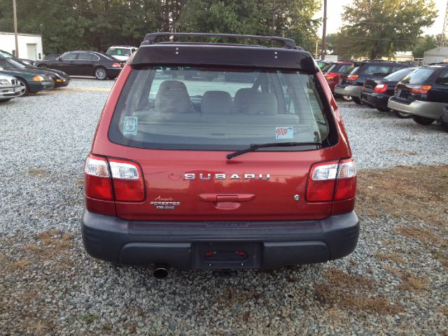 2001 Subaru Forester ESi