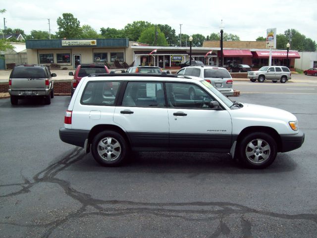 2001 Subaru Forester ESi