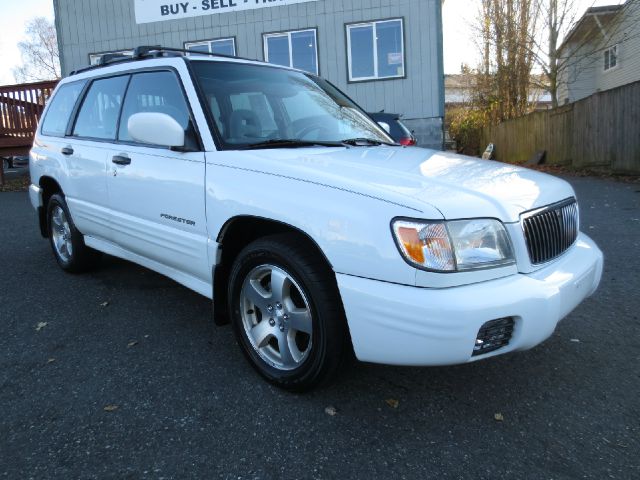 2001 Subaru Forester Lariat Crew Cab 4WD DRW