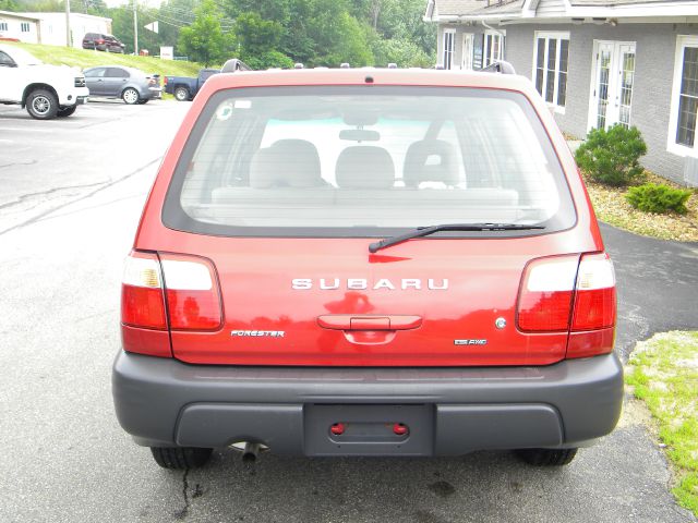 2002 Subaru Forester ESi