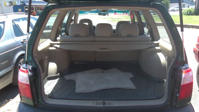 2002 Subaru Forester ESi