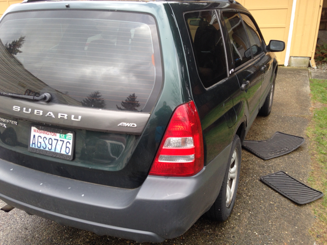 2004 Subaru Forester Lt1,crew,bucket Seats
