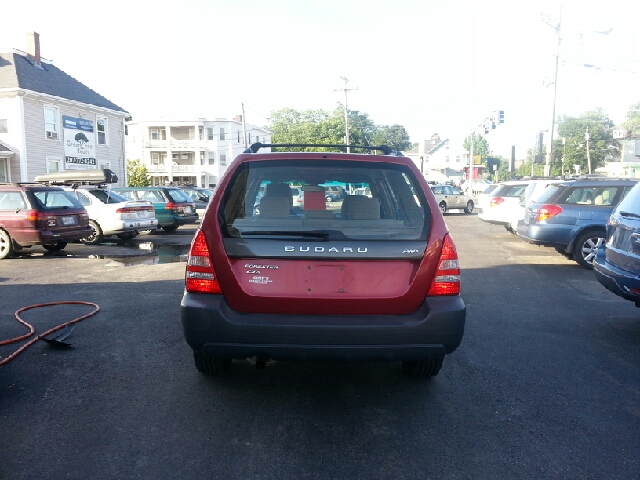 2004 Subaru Forester Lt1,crew,bucket Seats