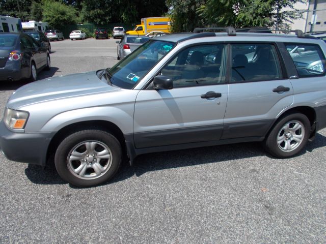 2004 Subaru Forester Lt1,crew,bucket Seats