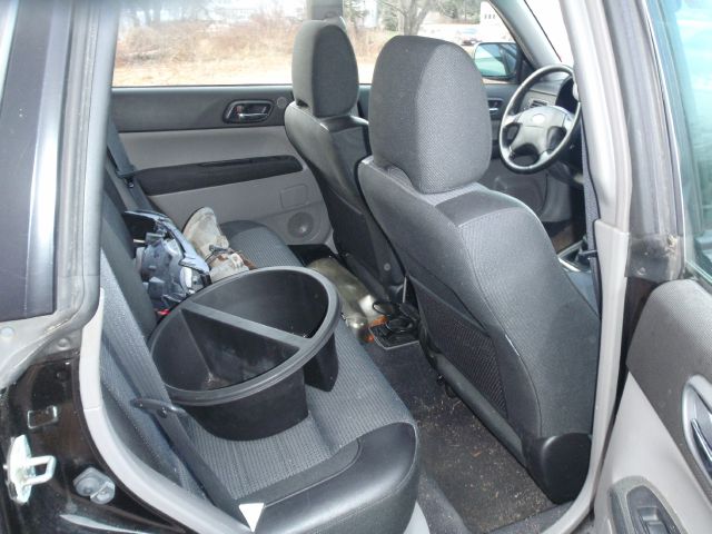 2004 Subaru Forester Personal Luxury